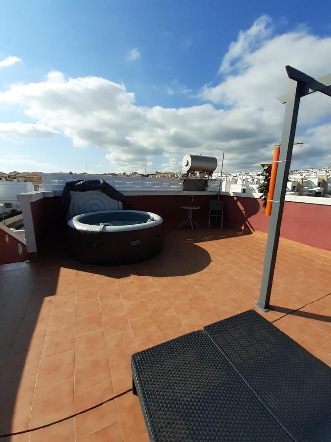 Casa Ohana Solarium, Jacuzzi,Piscine,Tout Confort أوريويلا المظهر الخارجي الصورة